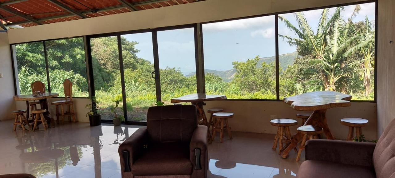 Rancho Huacatay Bed & Breakfast Monteverde Exterior photo